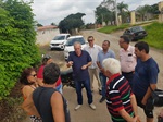 Paraná e Gilmar Rotta ouvem moradores na estrada José Francisco Perez Gonzalez