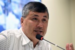 Pedro Kawai é membro da Comissão de Estudos do Semae