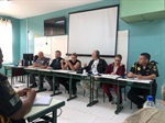 Representantes da Polícia Militar e da Guarda Civil Municipal e membros da comunidade também participaram da reunião