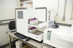 O laboratório realiza aproximadamente seis mil exames por dia 