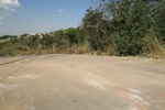 Prefeitura cortou mato e realizou a limpeza no final da via