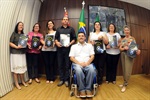 Moção de aplausos foi entregue pelo vereador André Bandeira