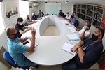 Comissão de Obras se reuniu, na terça-feira (26), com representantes da Prefeitura