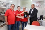 Câmara parabeniza empresa com destaque em projeto natalino