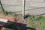 Após casos de furtos de fiação elétrica, quadra ficou sem iluminação
