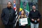 “Nossa escola é antiga, mas não é velha. É uma escola atualizada”, disse a diretora Ana Paula do Carmo