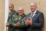 Homenagens a oficiais marcaram a celebração do Dia do Exército