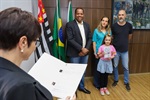 Entrega de moção de aplausos a Carolina Spruck