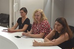 Com licitação finalizada, secretário apresentou kits de uniformes para a comissão