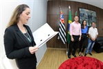 Entrega do Voto de Congratulações ocorreu na manhã desta quinta-feira (30)