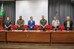 Dia do Exército Brasileiro é celebrado com homenagens na Câmara