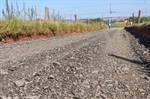 Colocação de cascalho em estrada contempla a região do Godinho