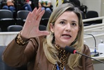 Daniele Pacheco (procuradora-chefe do Jurídico do Semae)