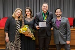 “Quem trata sou eu, mas quem cura é Deus”, diz o cirurgião oncologista Leandro Otávio Sacchetin homenageado com medalha de mérito