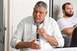 Dirigente de Ensino, secretário de Educação, deputada Bebel, professores, estudantes e lideranças comunitárias participaram do debate promovido pela Comissão de Educação