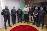 Entrega do Voto de Congratulações proposto por meio do requerimento 476/23 foi entregue nesta sexta (16), na Sala da Presidência da Câmara 