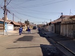 Operação tapa-buracos na rua Ary Barroso