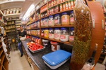 Alimentos comercializados no Mercadão refletem o cotidiano da cidade