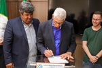 Atuante na região do Santa Terezinha, Sérgio da Van se comprometeu a levar adiante demandas de seu eleitorado e também da antecessora