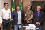 Atuante na região do Santa Terezinha, Sérgio da Van se comprometeu a levar adiante demandas de seu eleitorado e também da antecessora