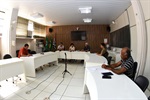 Comissão acolhe vereador, analisa projetos e anuncia Fórum de Ciência