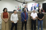 A entrega da moção de aplausos 139/2023 aconteceu no plenário "Francisco Antonio Coelho", durante a 53ª Reunião Ordinária de 2023
