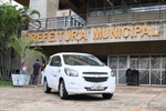 Prefeitura recebe veículo da Câmara, para utilizar no Bem-Estar Animal