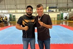 Pedro Kawai entregou certificados a personalidades ligadas ao kickboxing e também destacou eventos e competições na modalidade