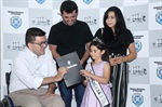 Misses recebem moção de aplausos por conquista do título