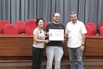 Entrega dos votos de congratulações propostos pela vereadora Silvia Morales, do mandato coletivo A Cidade é Sua, foram entregues em cerimônia nesta segunda-feira (20), no Salão Nobre "Helly de Campos Melges"