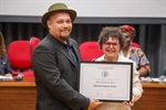 Solenidade foi marcada ainda por música ao vivo apresentada pelo homenageado e integrantes do Baque Caipira