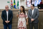 Proprietários Raquel Fessel e Fernando Bera receberam a homenagem