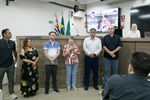 Entrega da homenagem ocorreu durante a 74ª Reunião Ordinária, nesta segunda-feira (2)