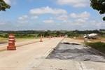 Vereadora critica situação caótica na estrada que dá acesso ao Ceasa