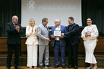 Medalha de mérito destaca empresa referencial na América Latina