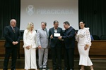 Medalha de mérito destaca empresa referencial na América Latina