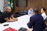 Presidente da Câmara se comprometeu a dialogar com o Executivo para tratar do tema