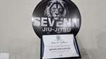 Vereador entrega moção de aplausos a atleta campeão paulista de Jiu-Jitsu