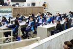 Escola do Legislativo recebe turmas do Colégio Adventista