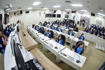 Escola do Legislativo recebe turmas do Colégio Adventista