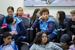 Escola do Legislativo recebe turmas do Colégio Adventista