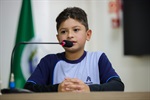 Escola do Legislativo recebe turmas do Colégio Adventista