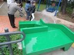 Parque adaptado para crianças com  deficiência