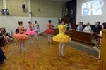 Apresentação do Grupo de Ballet Fe Rossi