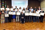 Dezesseis voluntários de Rotary Clubs foram homenageados na solenidade