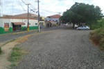 Local é utilizado como estacionamento por moradores e comerciantes.