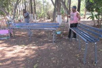 Sedema instalou bancos em área verde do Parque 1º de Maio a pedido de Gilmar Rotta