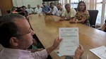 Paraná e moradores do bairro Paineiras em reunião no Centro Cívico