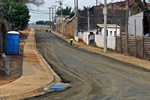 Obras de asfaltamento da rua Ephigênia Miotto Cesta devem ser concluídas em outubro