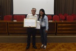 O palestrante Daniel Ferraz de Campos recebeu certificado de participação na Semana do Meio Ambiente